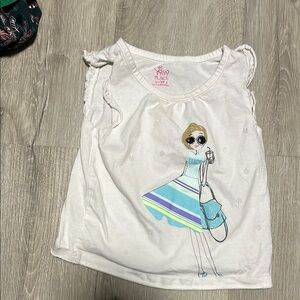 4/$30 The Children's Place White Graphic Tee Size 4